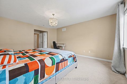 Photo 22 at 233 Losino Crescent, Emerald Meadows/Trailwest, Kanata