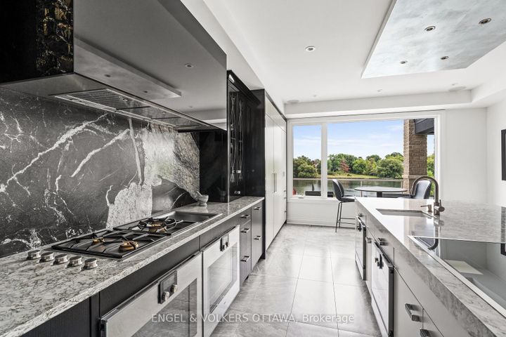 Photo 19 at 151 Winding Way, Nepean (Barrhaven East), Ottawa