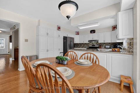 Photo 13 at 11 Speers Crescent, Bridlewood, Kanata