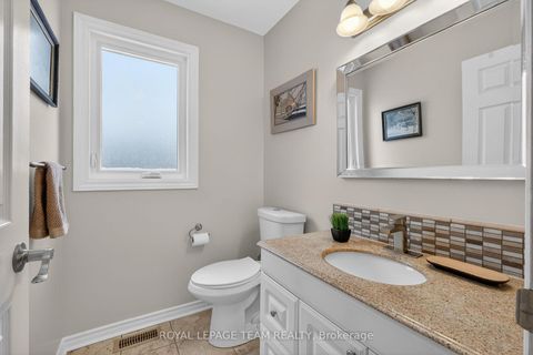 Photo 18 at 11 Speers Crescent, Bridlewood, Kanata