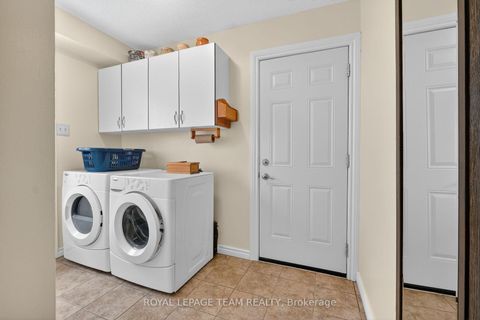 Photo 19 at 11 Speers Crescent, Bridlewood, Kanata