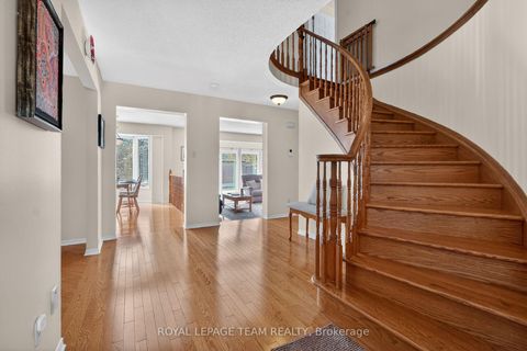 Photo 20 at 11 Speers Crescent, Bridlewood, Kanata