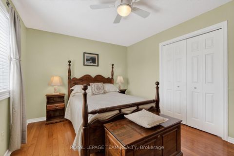 Photo 30 at 11 Speers Crescent, Bridlewood, Kanata