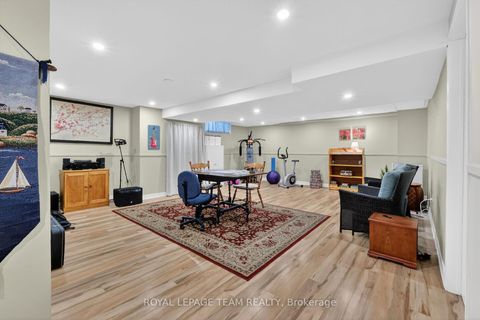 Photo 36 at 11 Speers Crescent, Bridlewood, Kanata