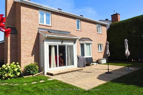 Photo 40 at 11 Speers Crescent, Bridlewood, Kanata