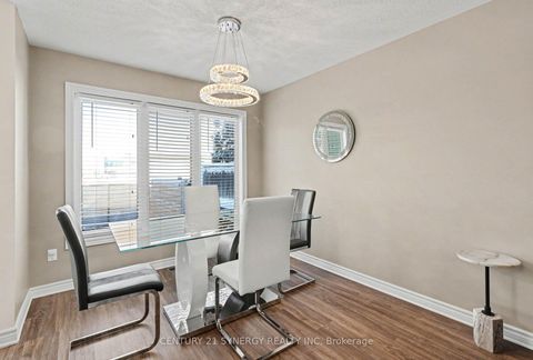 Photo 6 at 114 Silvermoon Crescent, Avalon East, Orleans