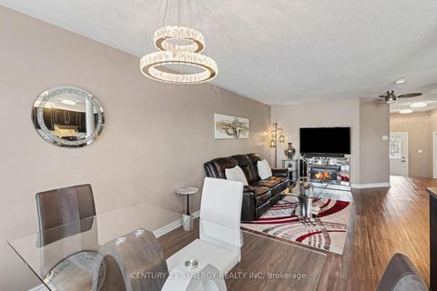 Photo 8 at 114 Silvermoon Crescent, Avalon East, Orleans