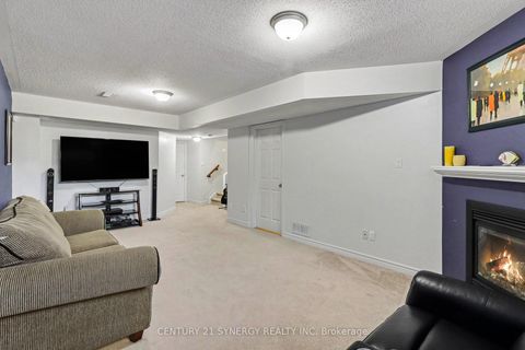 Photo 28 at 114 Silvermoon Crescent, Avalon East, Orleans