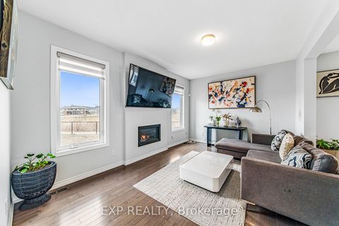 Photo 9 at 527 Alcor Terrace, Nepean (Half Moon Bay), Ottawa
