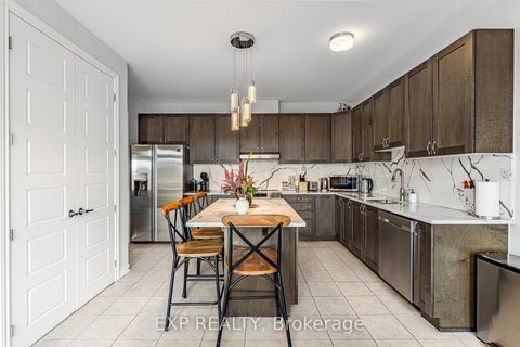 Photo 13 at 527 Alcor Terrace, Nepean (Half Moon Bay), Ottawa