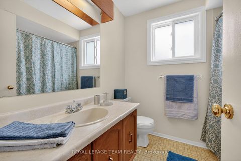 Photo 16 at 97 Huntsman Crescent, Bridlewood, Kanata