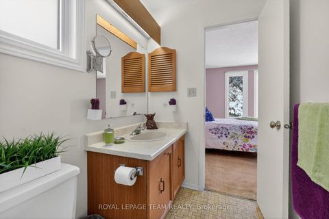 Photo 19 at 97 Huntsman Crescent, Bridlewood, Kanata