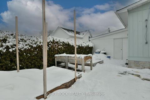 Photo 35 at 127 Edward Street S, Arnprior