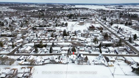 Photo 41 at 127 Edward Street S, Arnprior