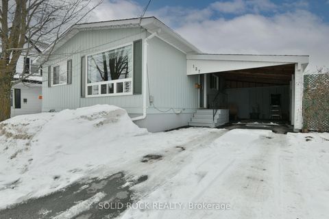 Photo 42 at 127 Edward Street S, Arnprior