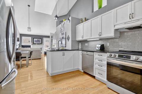 Photo 11 at 20 Nighthawk Crescent, Bridlewood, Kanata