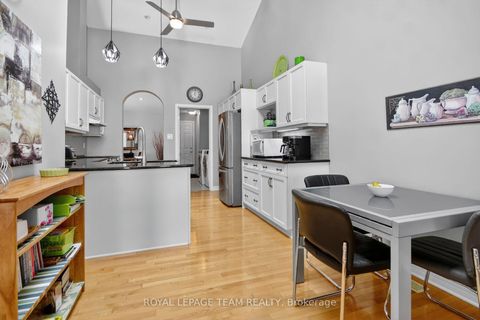 Photo 13 at 20 Nighthawk Crescent, Bridlewood, Kanata