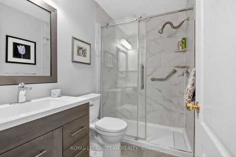 Photo 21 at 20 Nighthawk Crescent, Bridlewood, Kanata