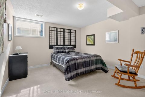 Photo 25 at 20 Nighthawk Crescent, Bridlewood, Kanata