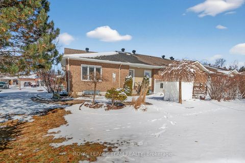 Photo 27 at 20 Nighthawk Crescent, Bridlewood, Kanata