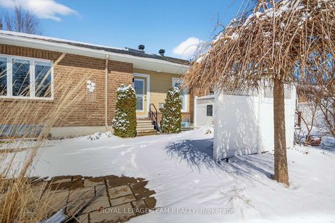 Photo 28 at 20 Nighthawk Crescent, Bridlewood, Kanata