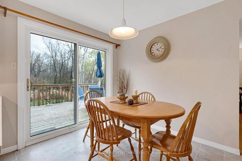 Photo 9 at 3900 Stonecrest Road, Dunrobin, Constance Bay