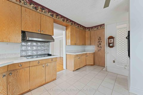 Photo 11 at 3654 Navan Road, Mer Bleue/Bradley Estates/Anderson Park, Orleans