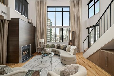 Photo 4 at PH2 - 364 Cooper Street, Ottawa Centre