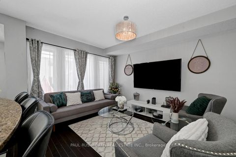 Photo 6 at 560 Du Pin Rouge Way, Mer Bleue/Bradley Estates/Anderson Park, Orleans