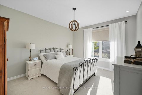 Photo 21 at 819 Tewin Circle, Camelot, Orleans