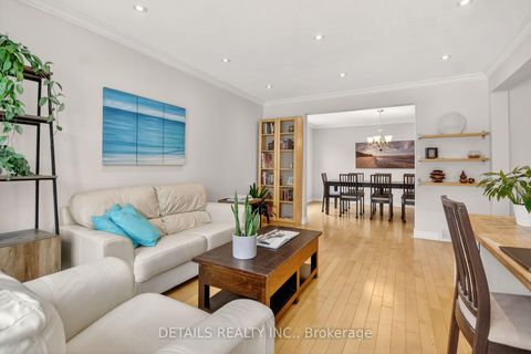 Photo 2 at 69 Willow Glen Drive, Bridlewood, Kanata