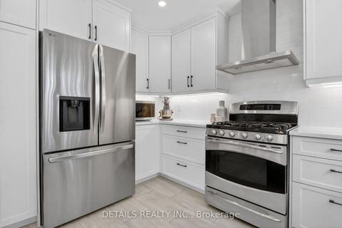 Photo 12 at 69 Willow Glen Drive, Bridlewood, Kanata