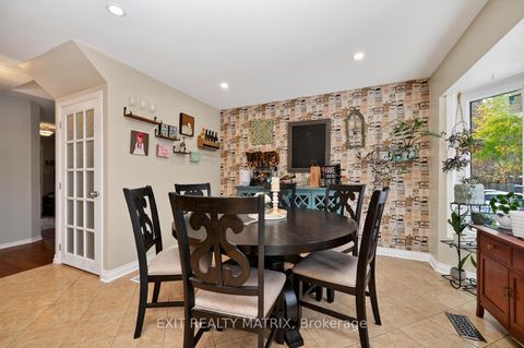 Photo 10 at 19 Mclennan Way, Katimavik, Kanata