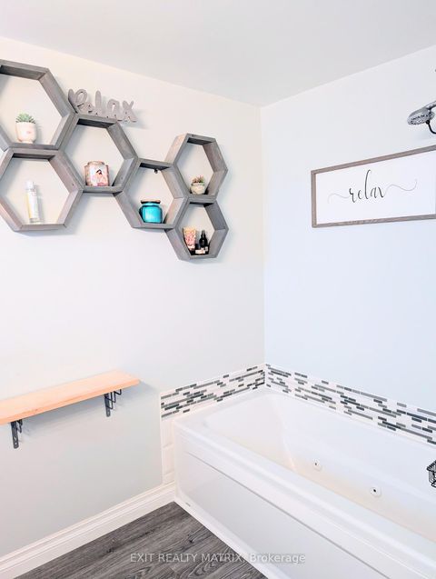 Photo 24 at 19 Mclennan Way, Katimavik, Kanata