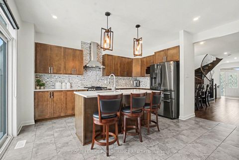 Photo 12 at 372 Aquaview Drive, Avalon East, Orleans