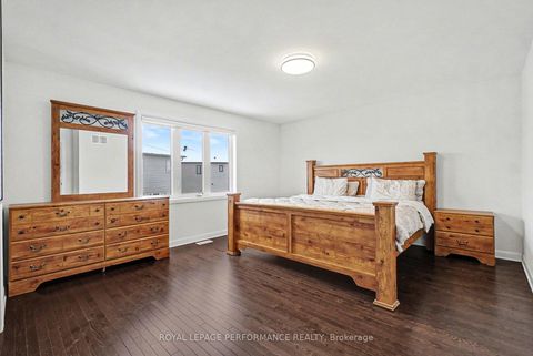 Photo 28 at 372 Aquaview Drive, Avalon East, Orleans