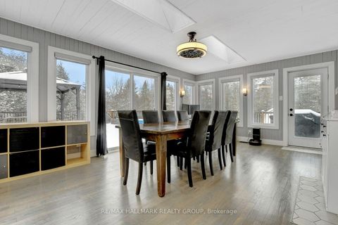 Photo 14 at 131 Delaney Drive, Huntley Ward (South West), Carp