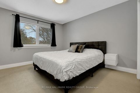 Photo 17 at 131 Delaney Drive, Huntley Ward (South West), Carp