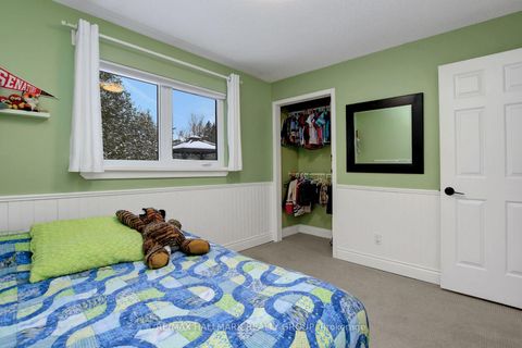 Photo 22 at 131 Delaney Drive, Huntley Ward (South West), Carp