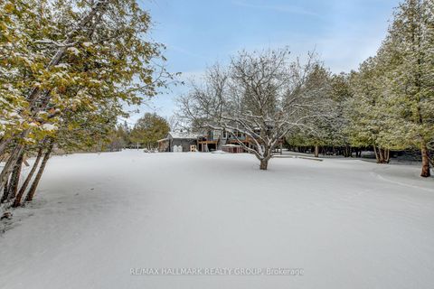 Photo 40 at 131 Delaney Drive, Huntley Ward (South West), Carp