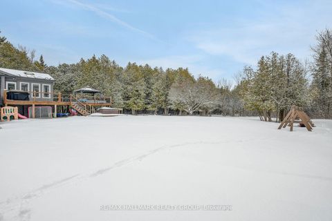 Photo 42 at 131 Delaney Drive, Huntley Ward (South West), Carp