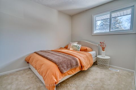 Photo 19 at 171 Mcclintock Way, Katimavik, Kanata