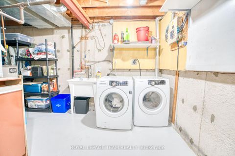 Photo 26 at 171 Mcclintock Way, Katimavik, Kanata