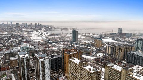 Photo 6 at 1207 - 556 Laurier Avenue W, Ottawa Centre