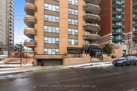 Photo 7 at 1207 - 556 Laurier Avenue W, Ottawa Centre