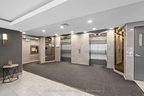 Photo 10 at 1207 - 556 Laurier Avenue W, Ottawa Centre