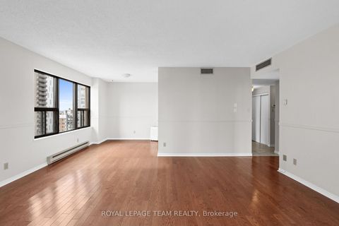 Photo 25 at 1207 - 556 Laurier Avenue W, Ottawa Centre