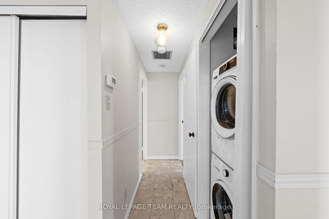 Photo 30 at 1207 - 556 Laurier Avenue W, Ottawa Centre