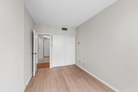 Photo 38 at 1207 - 556 Laurier Avenue W, Ottawa Centre