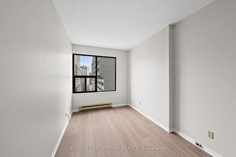 Photo 39 at 1207 - 556 Laurier Avenue W, Ottawa Centre